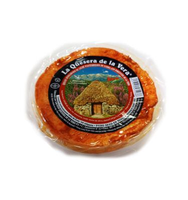 QUESO DE CABRA SEMICURADO CON PIMENTÓN DE LA VERA LA QUESERA DE LA VERA `PRODUCTO DE EXTREAMADURA